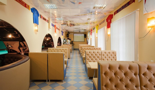 Спорт-бар «Девятка» Спорт-бар «Девятка»